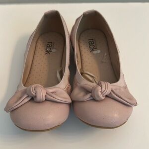 GUC Girl’s Slip on Shoe Light Pink